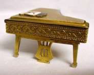 Pymalion Piano Compact
