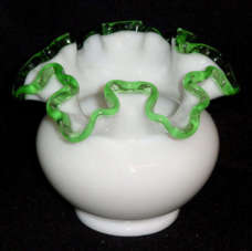 Fenton Emerald Crest Vase